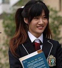 金娜娜家庭背景,出身名门，传承家族荣耀的璀璨之星